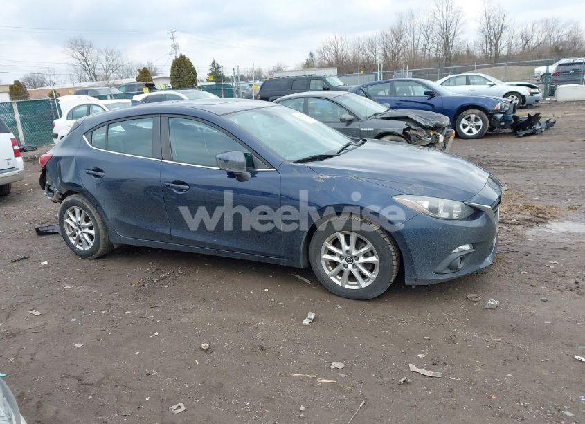 Photo 13 of 2016 Mazda Mazda3 I TOURING (VIN JM1BM1M70G1319123)