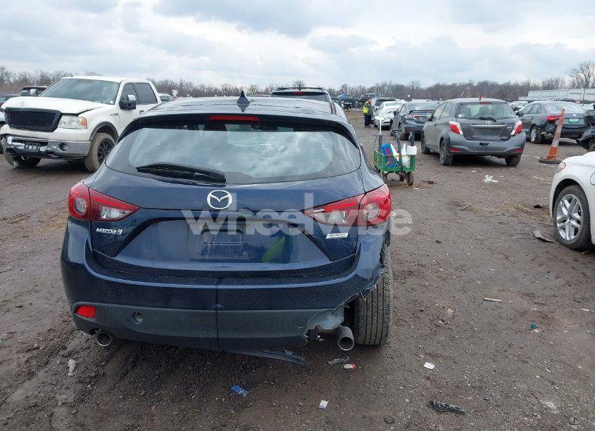 Photo 16 of 2016 Mazda Mazda3 I TOURING (VIN JM1BM1M70G1319123)