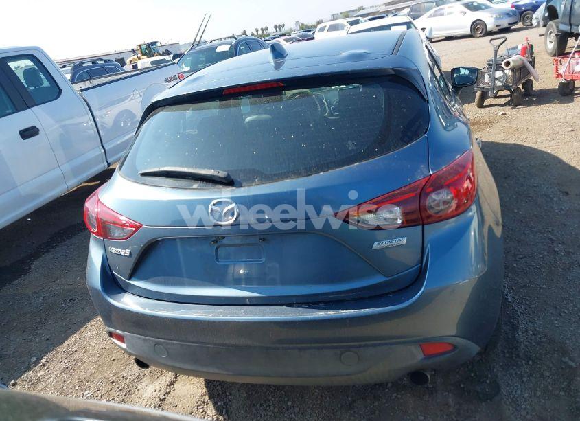 Photo 16 of 2014 Mazda Mazda3 I GRAND TOURING (VIN JM1BM1M71E1160707)