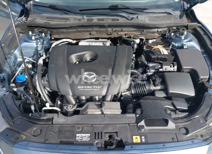Photo 10 of 2014 Mazda Mazda3 I GRAND TOURING (VIN JM1BM1M72E1201071)