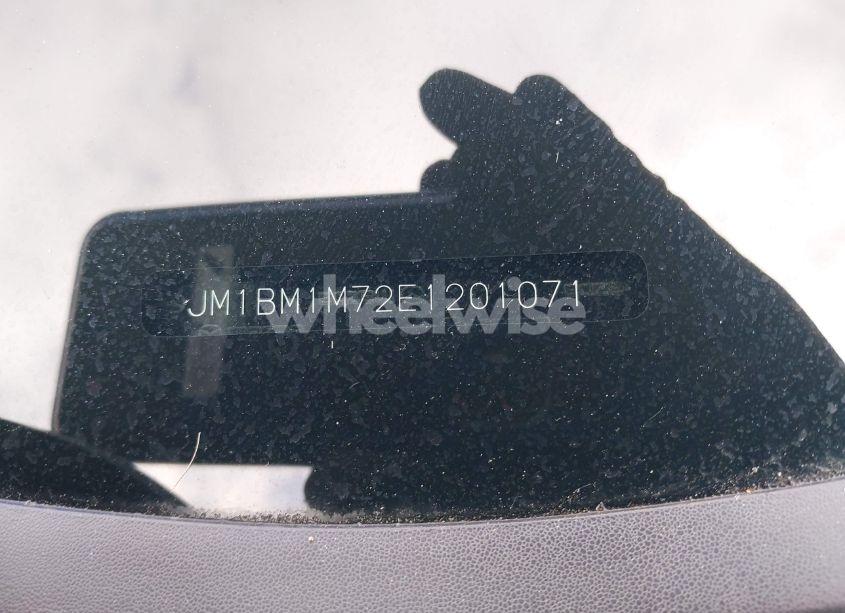 Photo 9 of 2014 Mazda Mazda3 I GRAND TOURING (VIN JM1BM1M72E1201071)