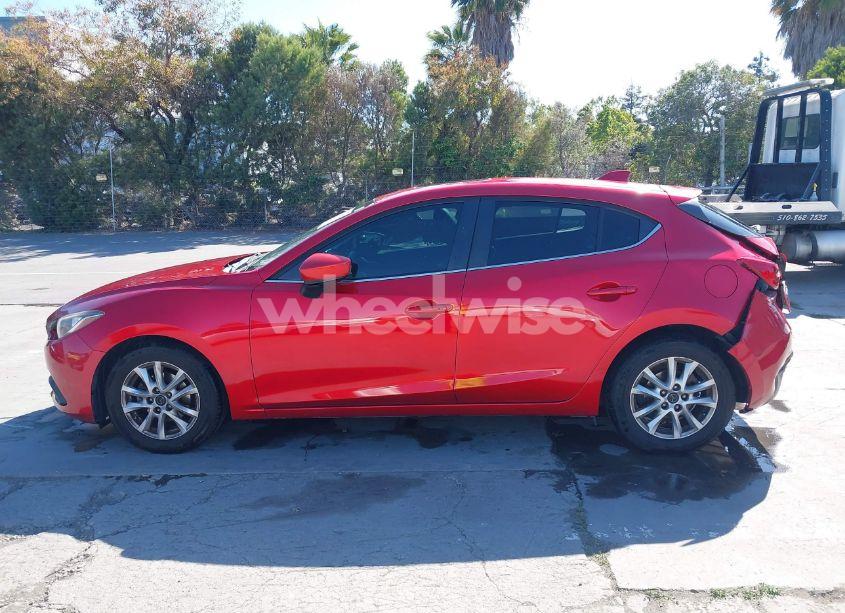 Photo 14 of 2014 Mazda Mazda3 I GRAND TOURING (VIN JM1BM1M72E1201457)