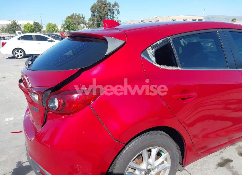 Photo 17 of 2014 Mazda Mazda3 I GRAND TOURING (VIN JM1BM1M72E1201457)