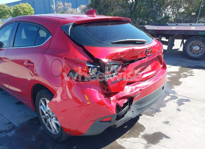 Photo 6 of 2014 Mazda Mazda3 I GRAND TOURING (VIN JM1BM1M72E1201457)
