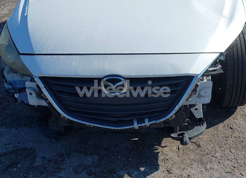 Photo 6 of 2014 Mazda Mazda3 I GRAND TOURING (VIN JM1BM1M73E1135100)