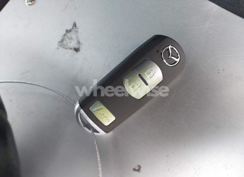 Photo 11 of 2014 Mazda Mazda3 I GRAND TOURING (VIN JM1BM1M73E1216596)