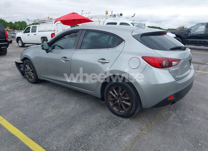 Photo 3 of 2014 Mazda Mazda3 I GRAND TOURING (VIN JM1BM1M73E1216596)