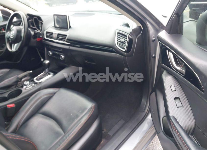 Photo 5 of 2014 Mazda Mazda3 I GRAND TOURING (VIN JM1BM1M73E1216596)