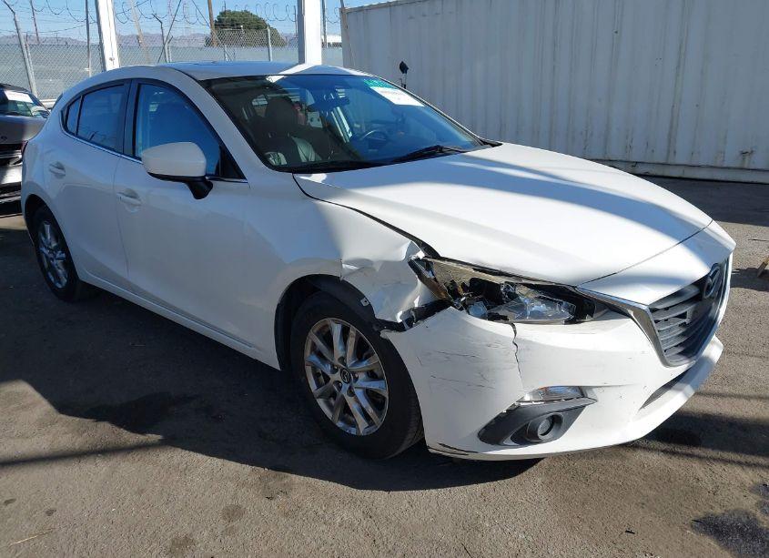 2015 Mazda Mazda3 I GRAND TOURING (VIN JM1BM1M73F1223923) main photo