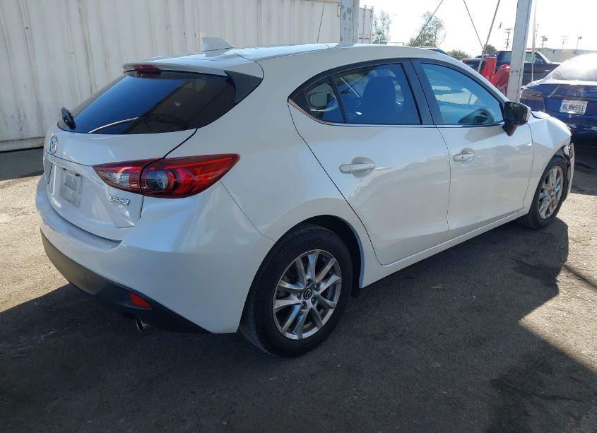 Photo 4 of 2015 Mazda Mazda3 I GRAND TOURING (VIN JM1BM1M73F1223923)