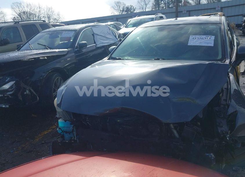 Photo 13 of 2015 Mazda Mazda3 I GRAND TOURING (VIN JM1BM1M73F1235036)