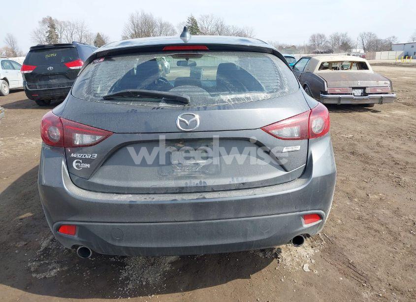 Photo 16 of 2014 Mazda Mazda3 I GRAND TOURING (VIN JM1BM1M74E1212699)