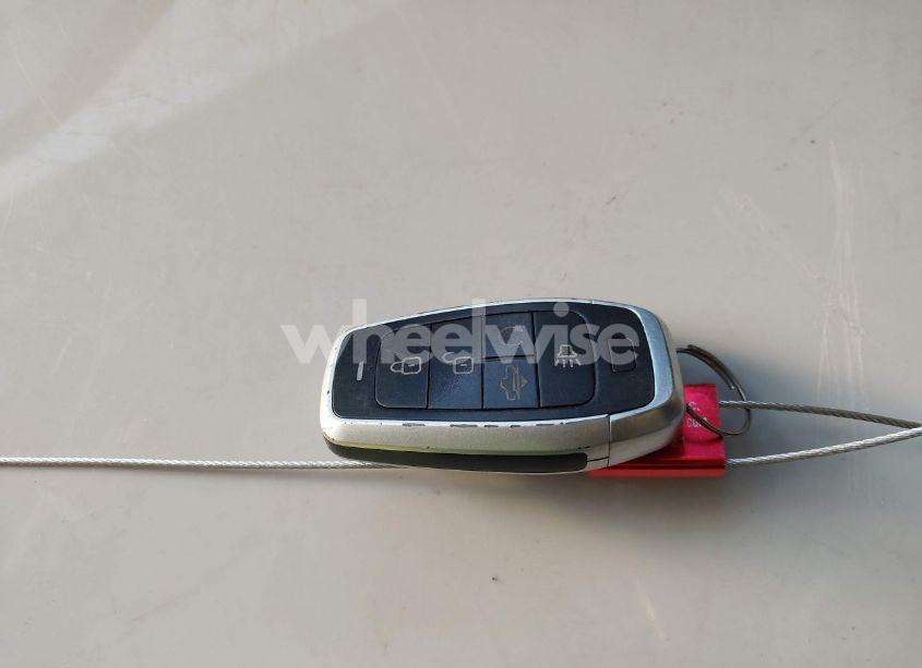 Photo 11 of 2014 Mazda Mazda3 I GRAND TOURING (VIN JM1BM1M75E1102762)