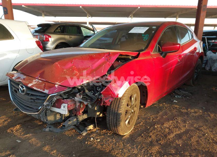 Photo 2 of 2014 Mazda Mazda3 I GRAND TOURING (VIN JM1BM1M75E1102762)