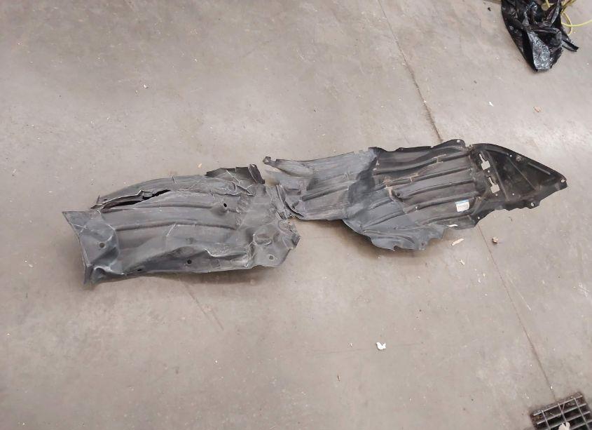 Photo 12 of 2015 Mazda Mazda3 I GRAND TOURING (VIN JM1BM1M75F1237726)