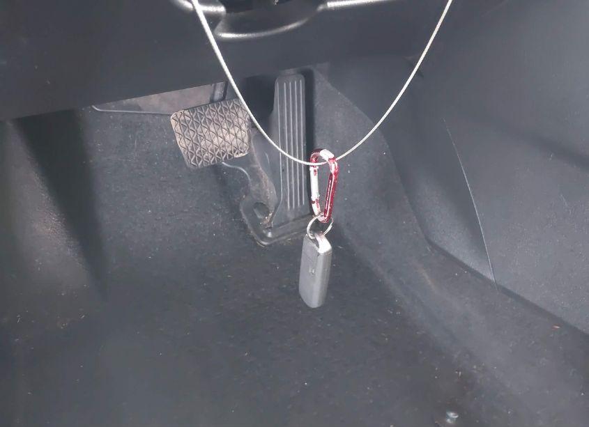 Photo 11 of 2014 Mazda Mazda3 I GRAND TOURING (VIN JM1BM1M76E1202997)