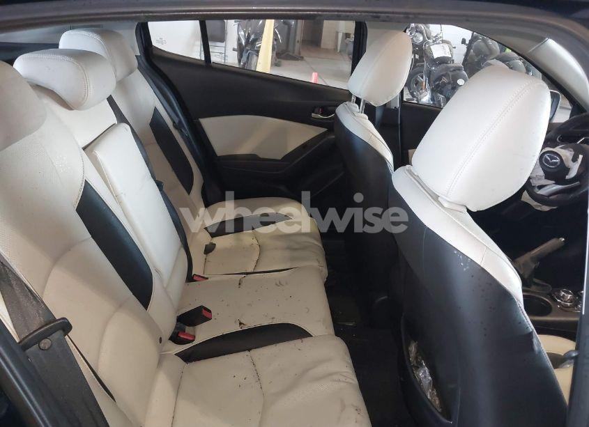 Photo 8 of 2016 Mazda Mazda3 S GRAND TOURING (VIN JM1BM1N33G1310251)