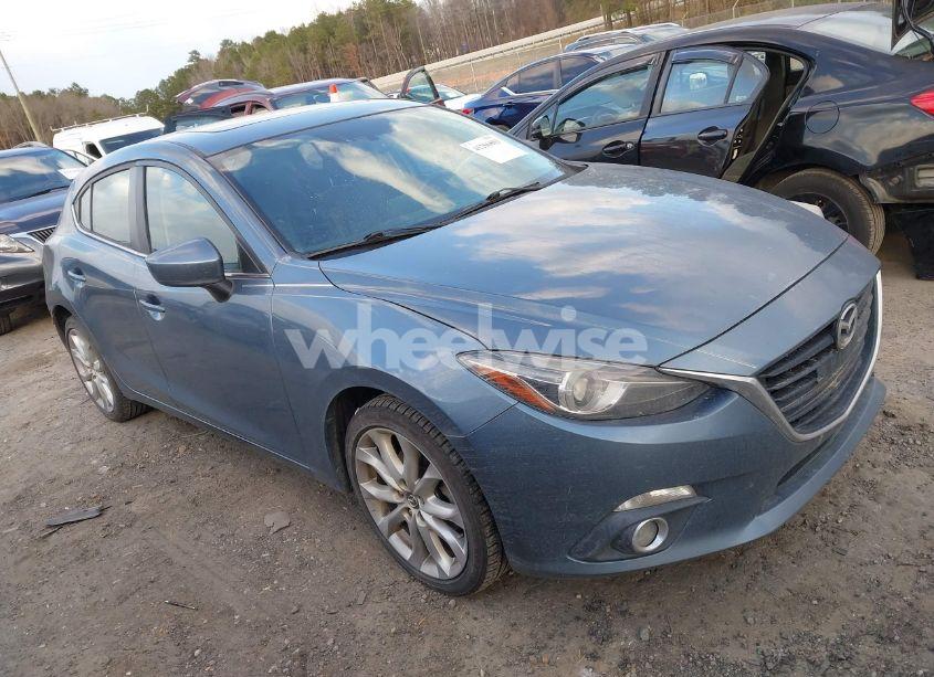 2016 Mazda Mazda3 S GRAND TOURING (VIN JM1BM1N35G1347737) main photo