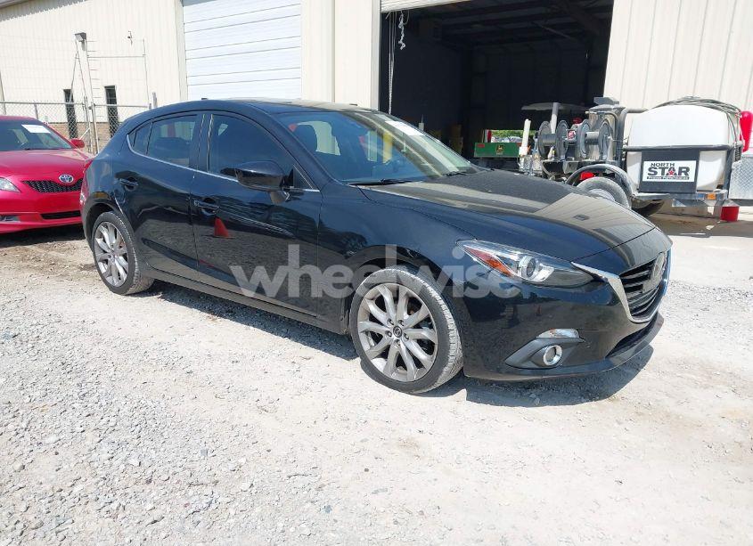 2016 Mazda Mazda3 S GRAND TOURING (VIN JM1BM1N37G1287136) main photo