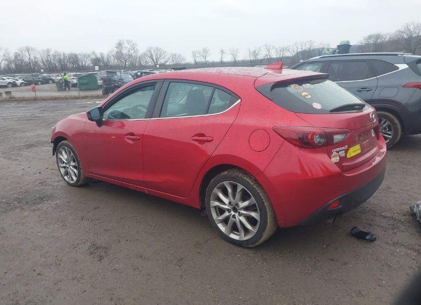 Photo 3 of 2016 Mazda Mazda3 S GRAND TOURING (VIN JM1BM1N37G1354494)