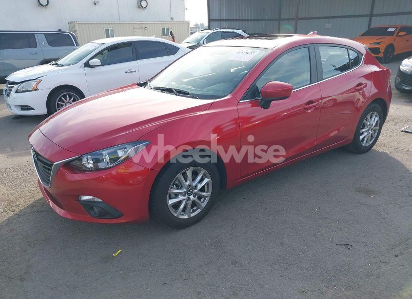 Photo 2 of 2016 Mazda Mazda3 I GRAND TOURING (VIN JM1BM1N79G1289117)