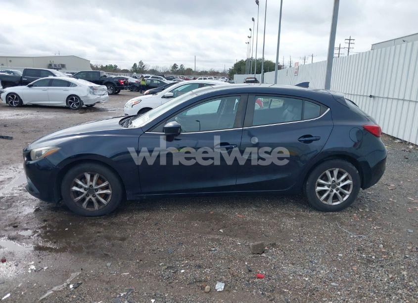 Photo 15 of 2016 Mazda Mazda3 I GRAND TOURING (VIN JM1BM1N7XG1326093)