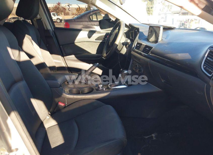 Photo 5 of 2016 Mazda Mazda3 I SPORT (VIN JM1BM1T70G1292281)