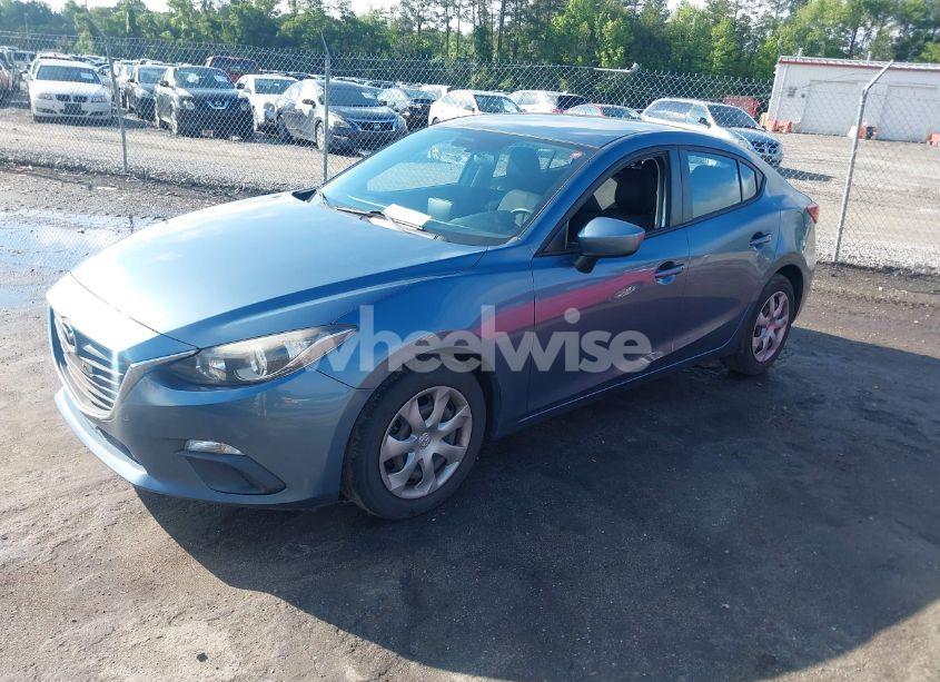 Photo 2 of 2016 Mazda Mazda3 I SPORT (VIN JM1BM1T70G1315557)