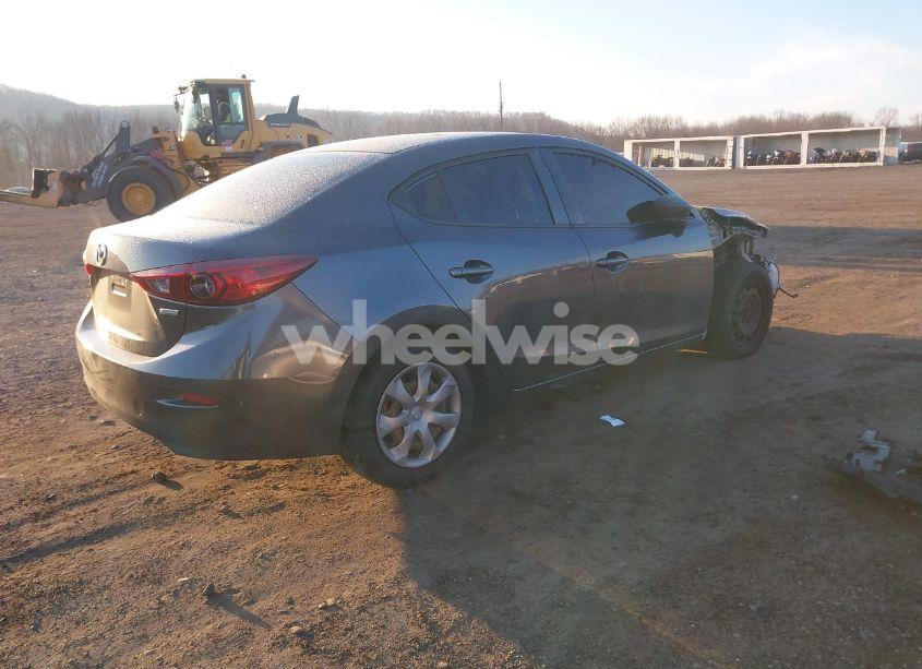 Photo 4 of 2015 Mazda Mazda3 I SV (VIN JM1BM1T71F1234498)