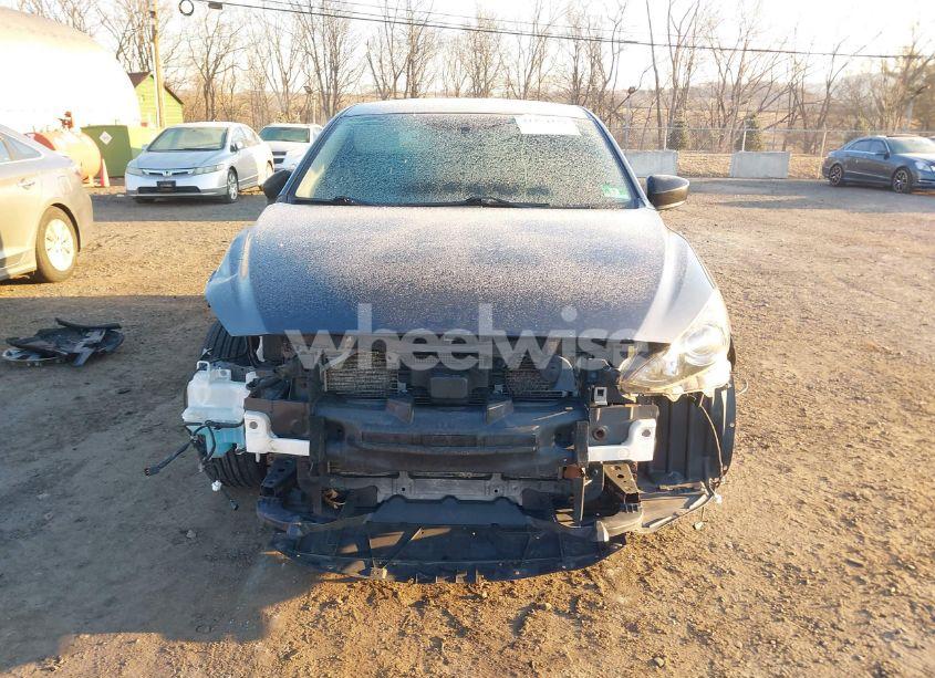 Photo 6 of 2015 Mazda Mazda3 I SV (VIN JM1BM1T71F1234498)