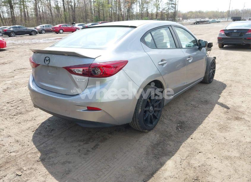 Photo 4 of 2016 Mazda Mazda3 I SPORT (VIN JM1BM1T71G1335980)