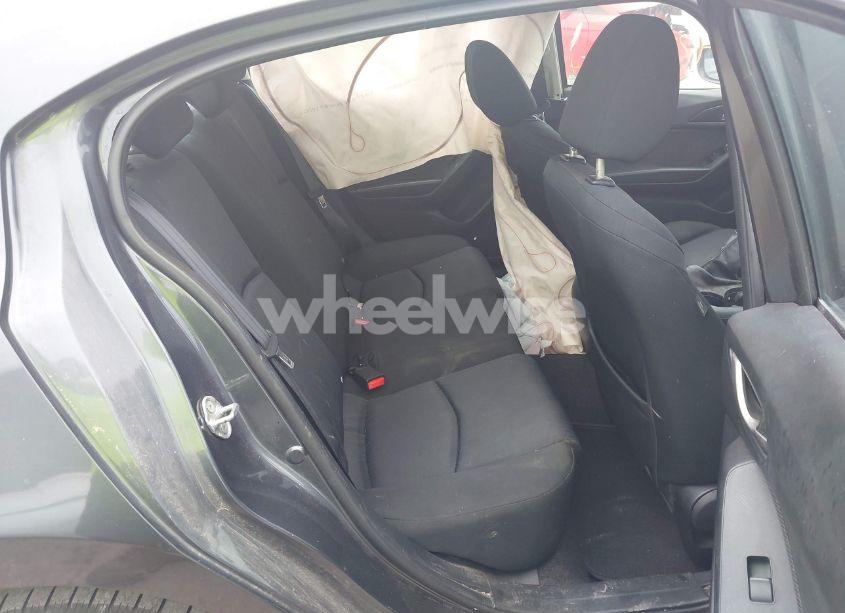 Photo 8 of 2014 Mazda Mazda3 I SV (VIN JM1BM1T72E1149166)