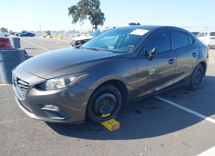 Photo 2 of 2016 Mazda Mazda3 I SPORT (VIN JM1BM1T72G1319271)