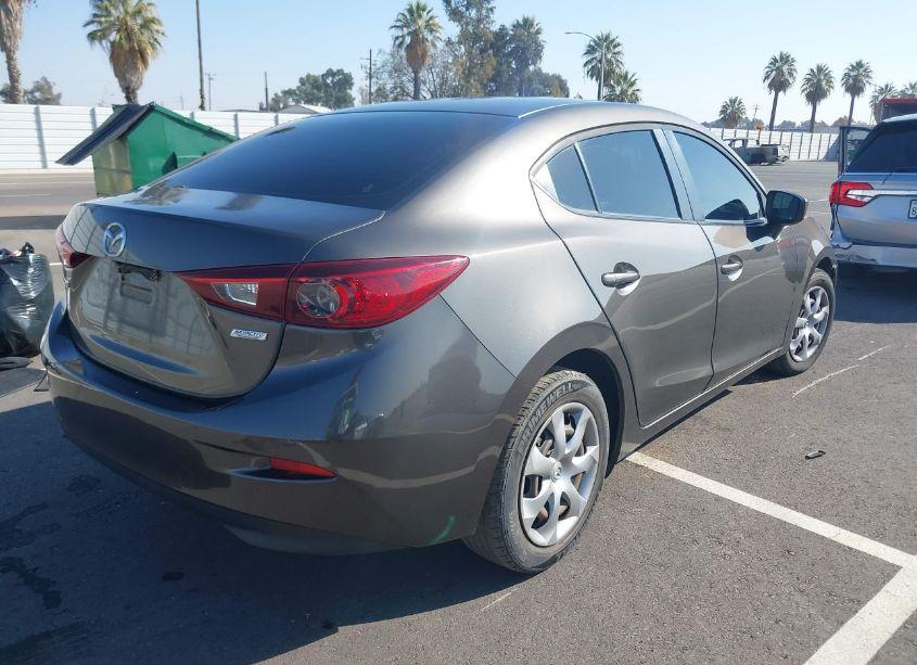 Photo 4 of 2016 Mazda Mazda3 I SPORT (VIN JM1BM1T72G1319271)