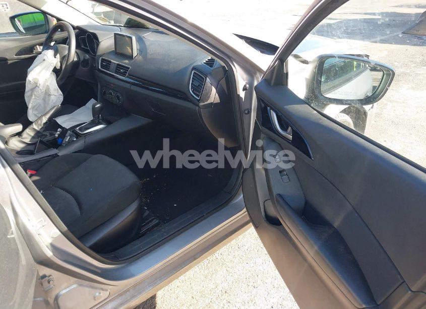 Photo 5 of 2016 Mazda Mazda3 I SPORT (VIN JM1BM1T72G1346261)