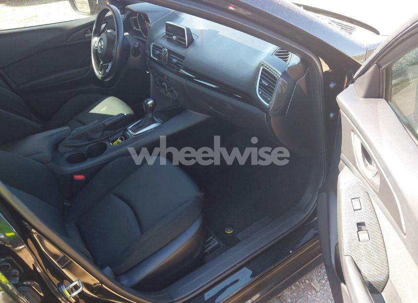 Photo 5 of 2014 Mazda Mazda3 I SV (VIN JM1BM1T74E1115455)