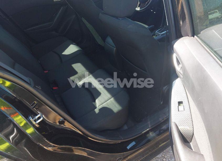 Photo 8 of 2014 Mazda Mazda3 I SV (VIN JM1BM1T74E1115455)