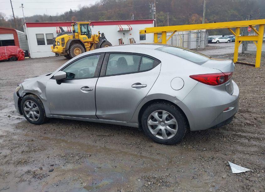 Photo 14 of 2016 Mazda Mazda3 I SPORT (VIN JM1BM1T74G1296236)