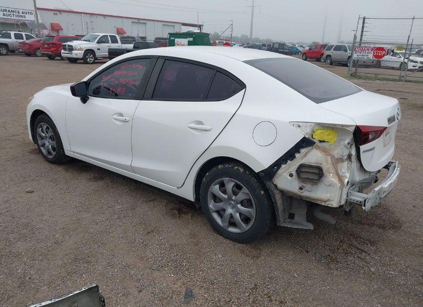 Photo 3 of 2014 Mazda Mazda3 I SV (VIN JM1BM1T76E1191498)
