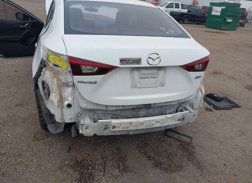 Photo 6 of 2014 Mazda Mazda3 I SV (VIN JM1BM1T76E1191498)