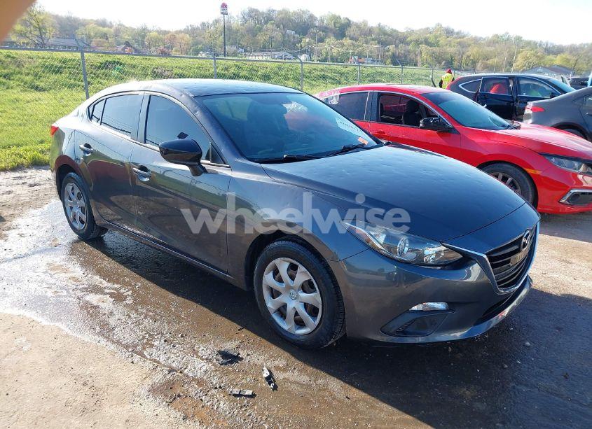 2015 Mazda Mazda3 I SV (VIN JM1BM1T76F1232083) main photo