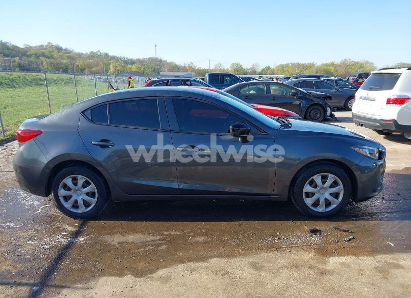 Photo 13 of 2015 Mazda Mazda3 I SV (VIN JM1BM1T76F1232083)