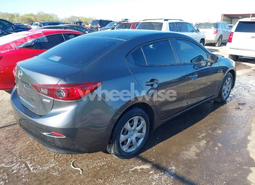 Photo 4 of 2015 Mazda Mazda3 I SV (VIN JM1BM1T76F1232083)