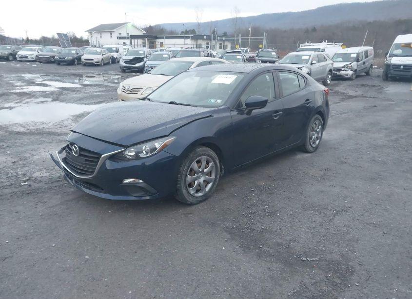 Photo 2 of 2016 Mazda Mazda3 I SPORT (VIN JM1BM1T76G1340821)