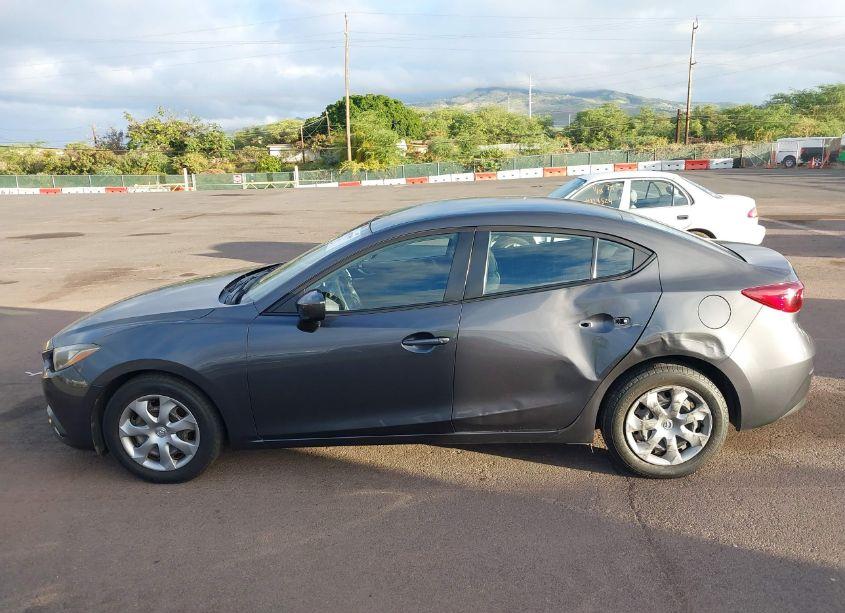 Photo 14 of 2016 Mazda Mazda3 I SPORT (VIN JM1BM1T77G1320724)
