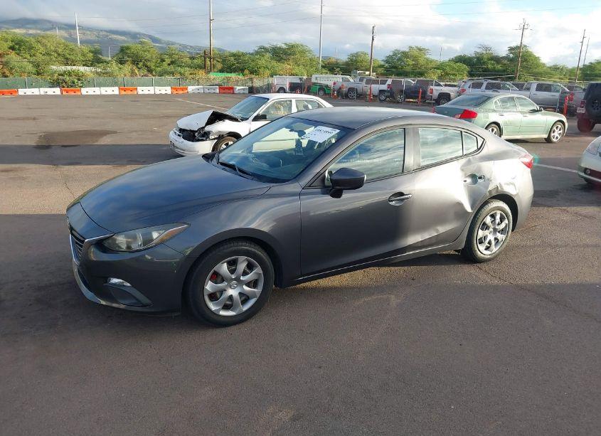 Photo 2 of 2016 Mazda Mazda3 I SPORT (VIN JM1BM1T77G1320724)