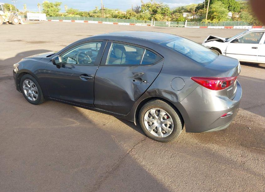 Photo 3 of 2016 Mazda Mazda3 I SPORT (VIN JM1BM1T77G1320724)