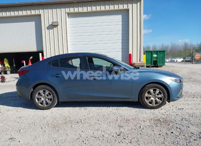 Photo 13 of 2016 Mazda Mazda3 I SPORT (VIN JM1BM1T77G1326524)