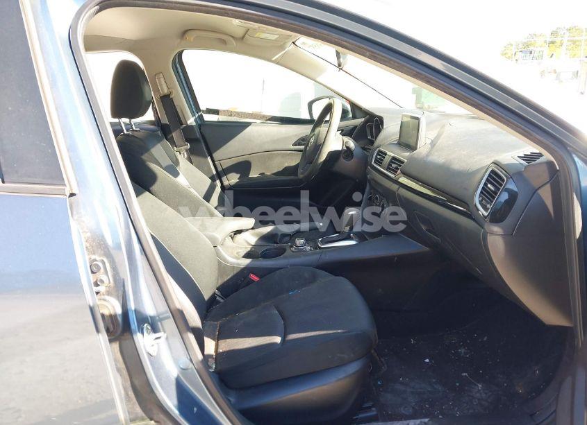 Photo 5 of 2016 Mazda Mazda3 I SPORT (VIN JM1BM1T77G1326524)