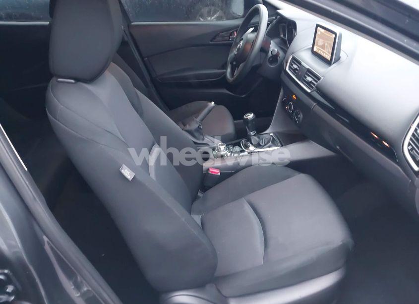 Photo 5 of 2016 Mazda Mazda3 I SPORT (VIN JM1BM1T77G1346398)